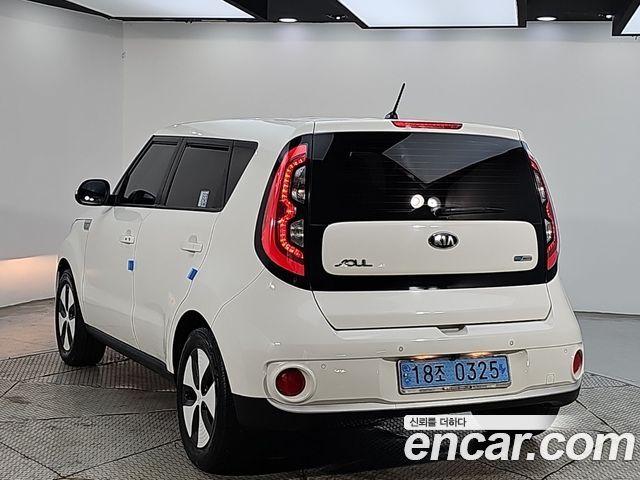 Kia Soul EV — пробег 79 000 км — фото 3 из 5