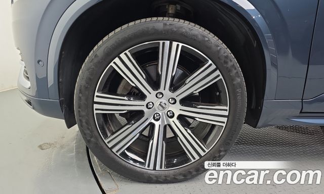 Volvo XC90 T8 Ultimate Bright Hybrid — пробег 73 978 км — фото 5 из 5
