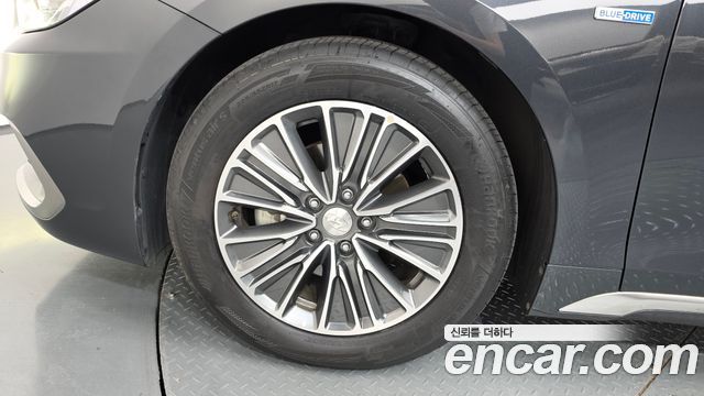 Hyundai Grandeur Premium — пробег 78 418 км — фото 5 из 5