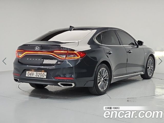 Hyundai Grandeur Premium — пробег 78 402 км — фото 4 из 5