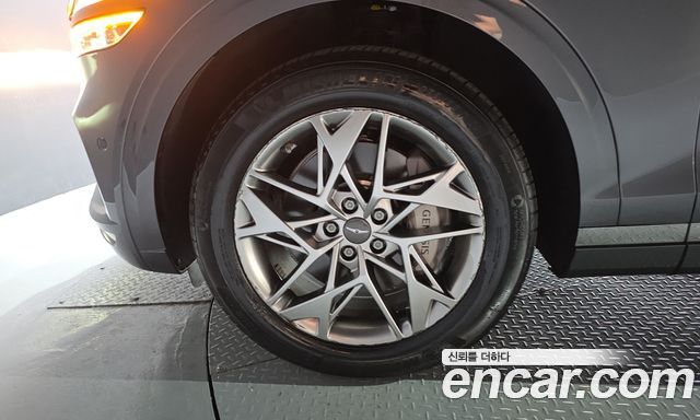 Genesis GV70 из Кореи Encar