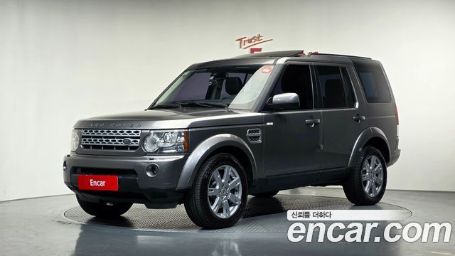 Land Rover Discovery 3.0 SDV6 SE — пробег 97 612 км — фото 1 из 5