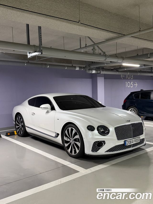 Bentley Continental 4.0 GT — пробег 23 500 км — фото 2 из 5