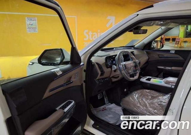Kia EV5 Long Range 2WD Earth — пробег 1 км — фото 4 из 5