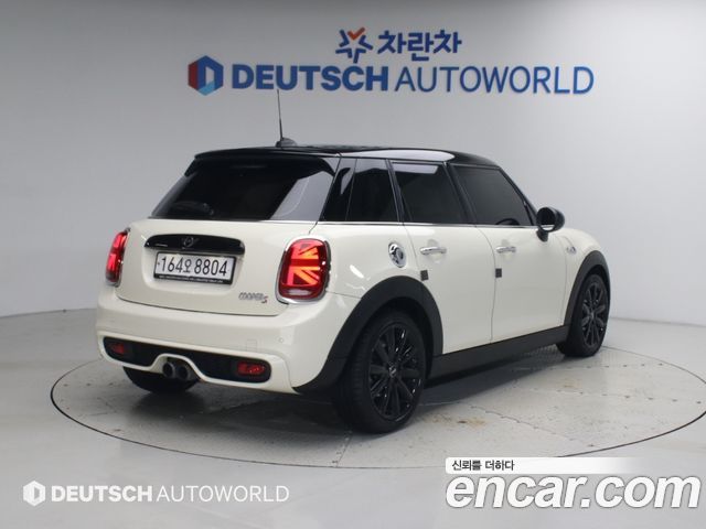 Mini Cooper из Кореи Encar