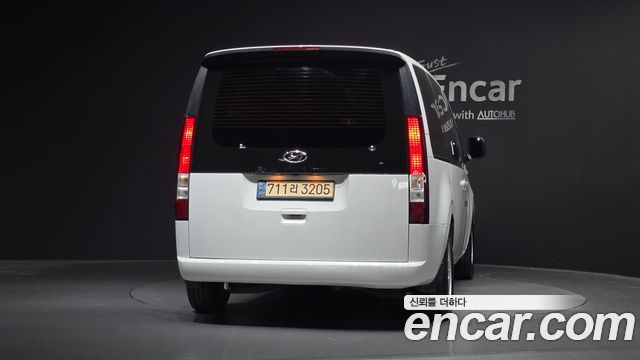 Hyundai Staria из Кореи Encar