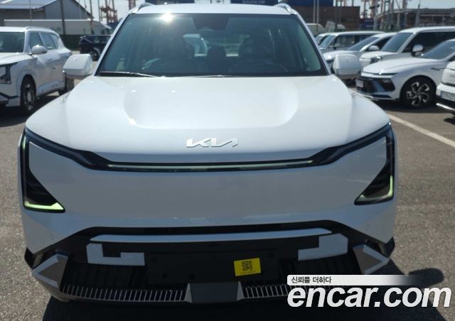 Kia EV5 Long Range 2WD Earth — пробег 1 км — фото 1 из 5
