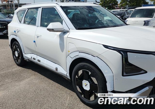 Kia EV5 Long Range 2WD Earth — пробег 1 км — фото 5 из 5