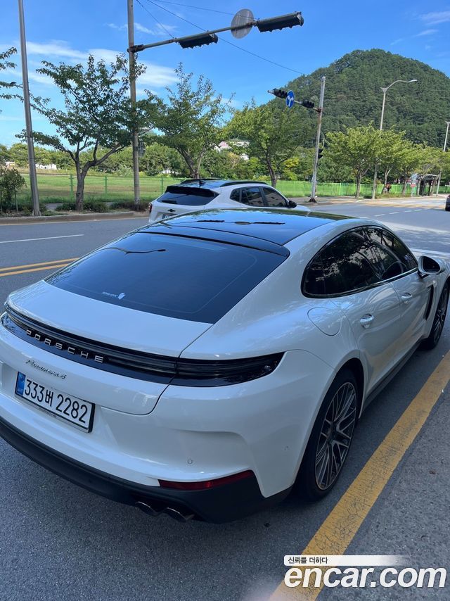 Porsche Panamera 2.9 AWD E-Hybrid — пробег 4 000 км — фото 5 из 5