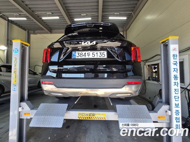 Kia Sorento Gasoline 2.5T 2WD Signature — пробег 6 749 км — фото 2 из 3