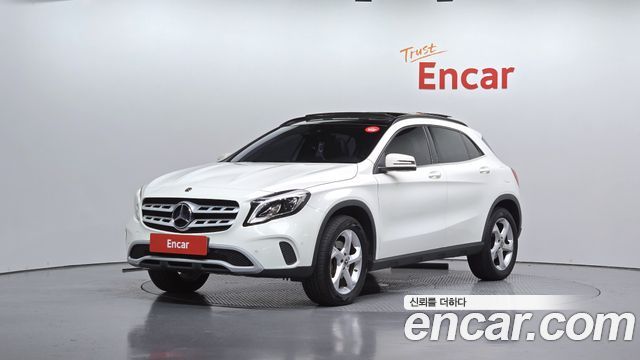 Mercedes-Benz GLA-Class GLA220 — пробег 60 625 км — фото 1 из 5