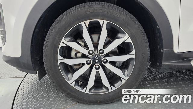 Kia Sportage из Кореи Encar