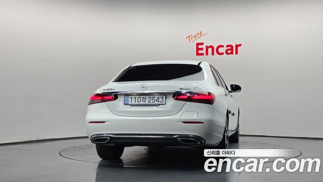 Mercedes-Benz E-Class из Кореи Encar