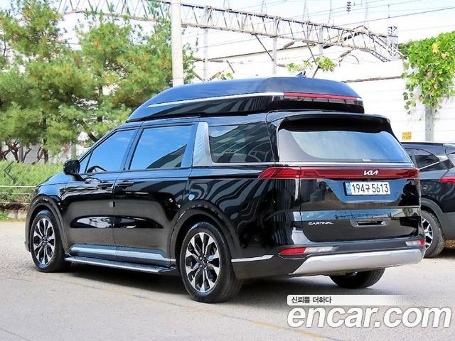 Kia Carnival Gasoline 9-Seater Hi-Limousine Signature — пробег 35 995 км — фото 2 из 2
