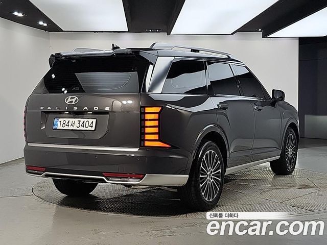 Hyundai Palisade HEV 2.5T 2WD 9-Seater Calligraphy — пробег 4 000 км — фото 4 из 5