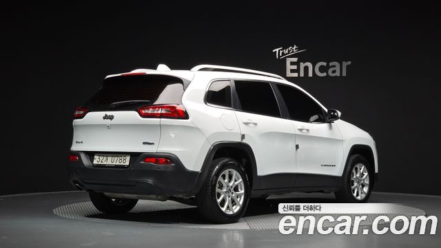 Jeep Cherokee из Кореи Encar