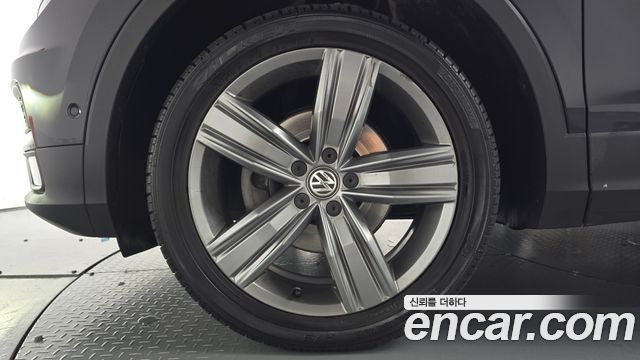Volkswagen Tiguan из Кореи Encar