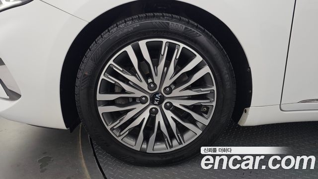 Kia K7 из Кореи Encar