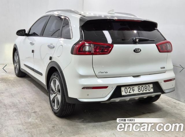 Kia Niro из Кореи Encar