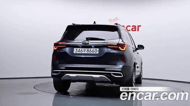 Kia Seltos из Кореи Encar