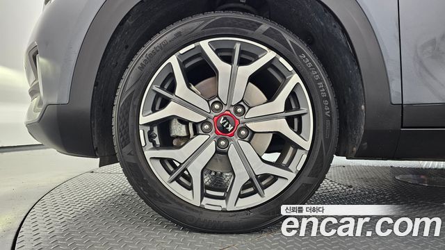 Kia Seltos из Кореи Encar