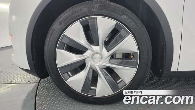 Tesla Model Y из Кореи Encar