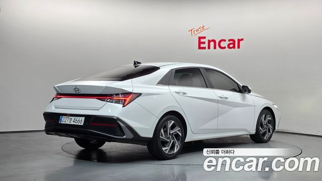 Hyundai AVANTE из Кореи Encar