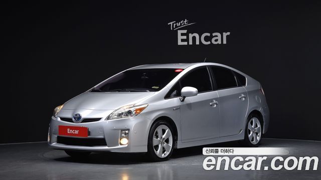 Toyota Prius из Кореи Encar