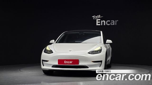 Tesla Model 3 RWD — пробег 74 400 км — фото 3 из 5