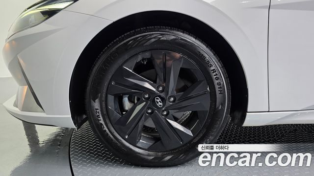 Hyundai AVANTE Smart — пробег 69 649 км — фото 5 из 5