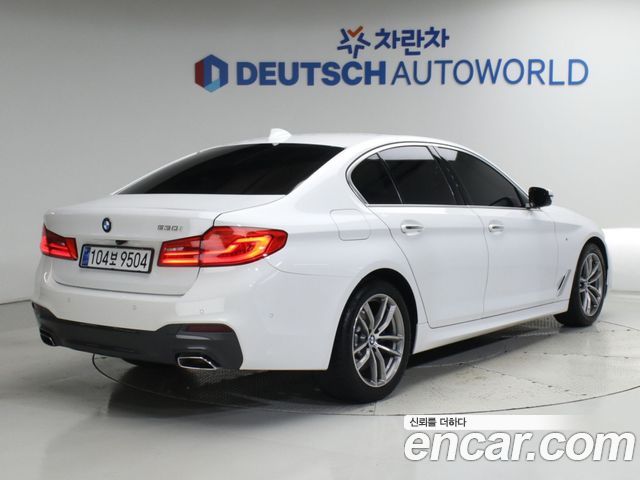 BMW 5-Series 530i M Sport Package Plus — пробег 120 058 км — фото 2 из 5