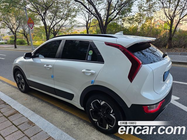 Kia Niro Air — пробег 32 313 км — фото 4 из 5