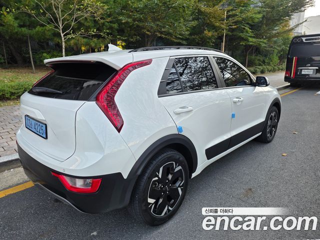 Kia Niro Air — пробег 32 313 км — фото 5 из 5