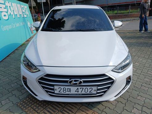 Hyundai AVANTE 1.6 GDI Value Plus — пробег 104 000 км — фото 2 из 5