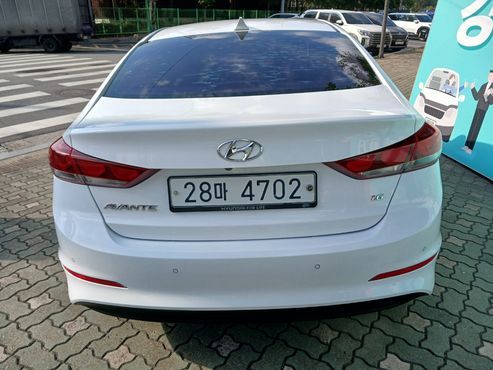Hyundai AVANTE 1.6 GDI Value Plus — пробег 104 000 км — фото 3 из 5