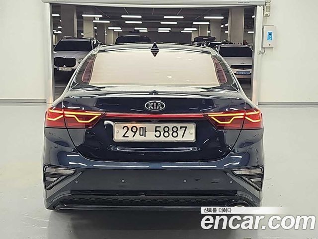 Kia K3 из Кореи Encar