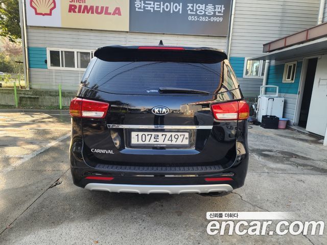 Kia Carnival из Кореи Encar