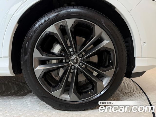 Audi Q7 55 TFSI Quattro Premium — пробег 3 603 км — фото 5 из 5