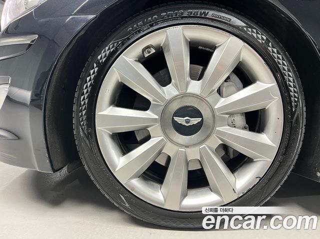 Hyundai Genesis из Кореи Encar