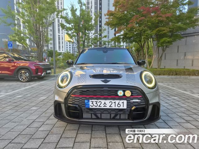 Mini Cooper Convertible JCW 3rd — пробег 29 000 км — фото 2 из 5