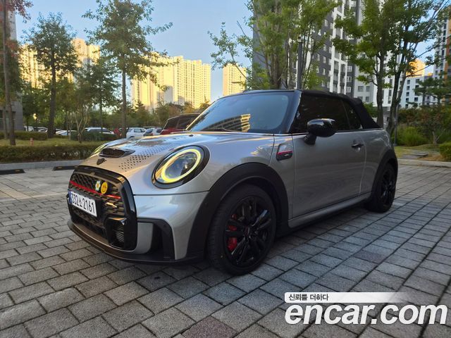 Mini Cooper Convertible JCW 3rd — пробег 29 000 км — фото 4 из 5