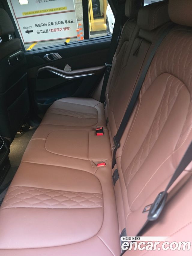 BMW X5 xDrive 30d M Sport — пробег 4 200 км — фото 5 из 5