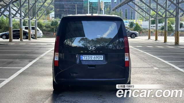 Hyundai Staria из Кореи Encar