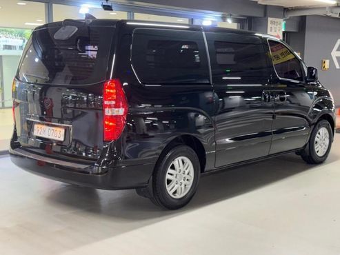 Hyundai Starex Van 3-Seater Smart — пробег 51 284 км — фото 4 из 5
