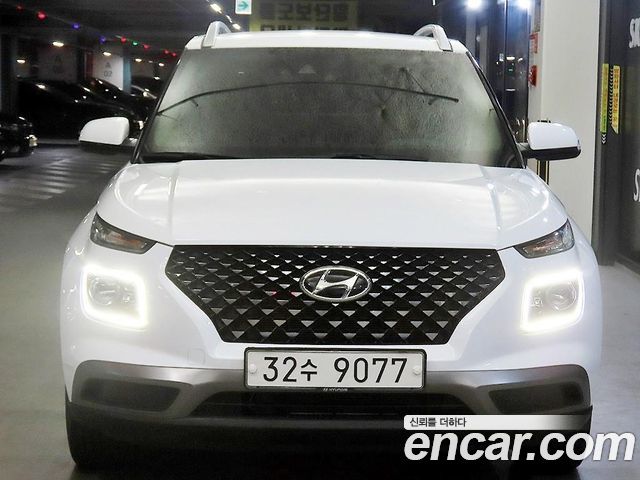 Hyundai Venue 1.6 Flux — пробег 35 250 км — фото 2 из 5