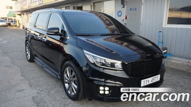 Kia Carnival из Кореи Encar