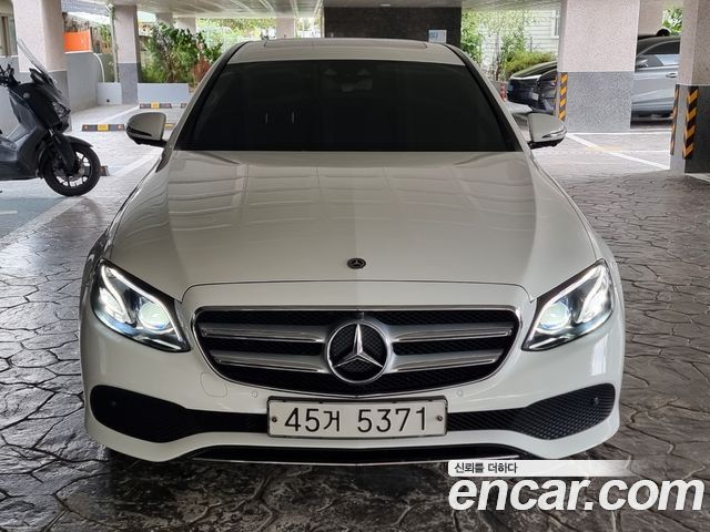 Mercedes-Benz E-Class из Кореи Encar