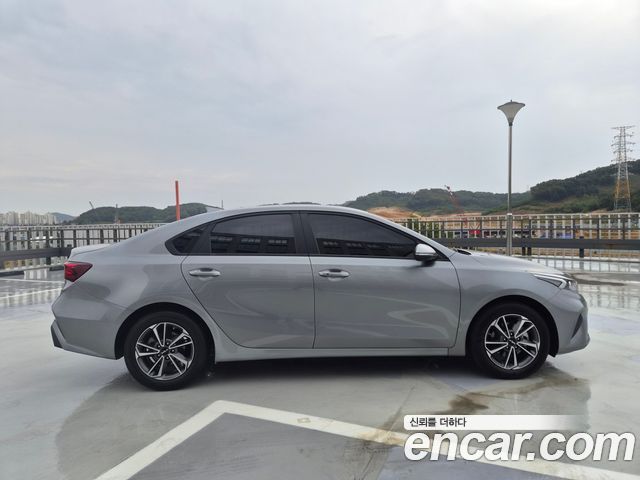 Kia K3 из Кореи Encar