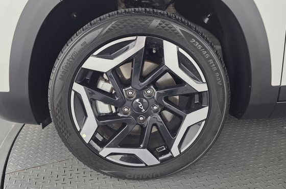 Kia Seltos Gasoline 1.6 Turbo 2WD Signature — пробег 35 841 км — фото 5 из 5