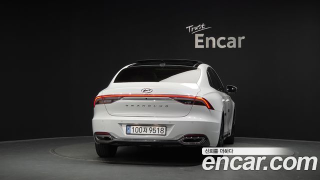 Hyundai Grandeur из Кореи Encar